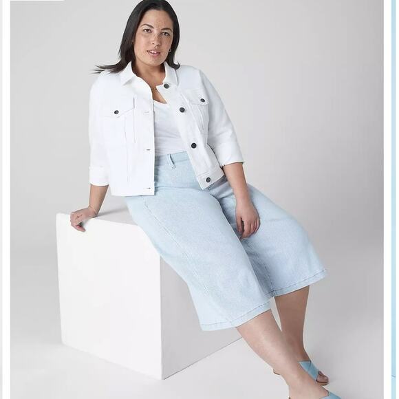 Lane Bryant White Denim Jacket Size 16 Stretch Button Front EUC 1132392 - Picture 3 of 11